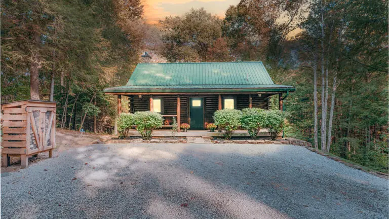 Summit Point Cabin Ext Front Hero