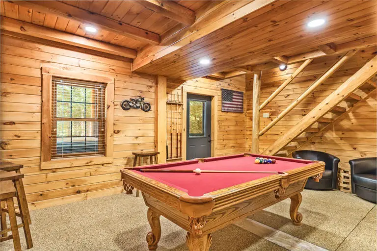 Summit Point Cabin Game Room 3 2 1800 2